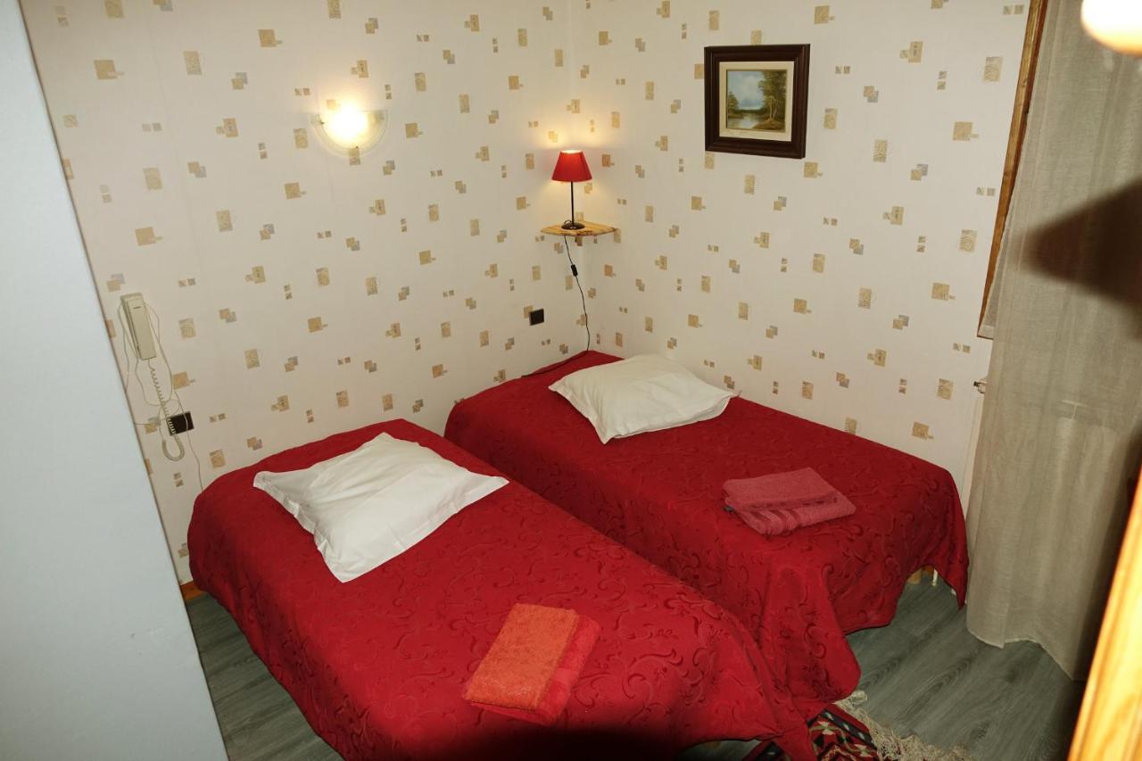Le Relais Des Vaudois Hotel Freissinieres Zewnętrze zdjęcie